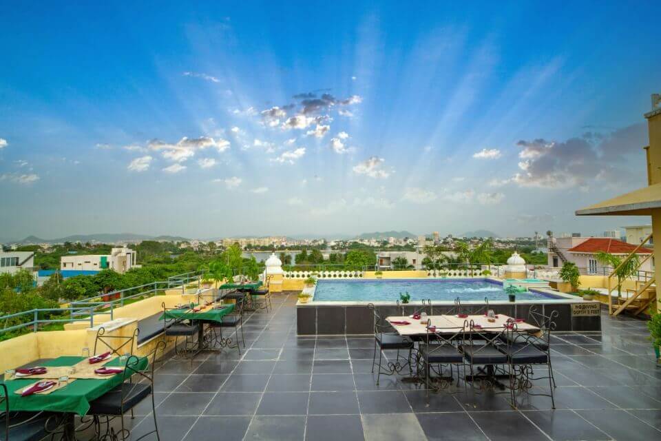 hotel on Ahmedabad Udaipur highway