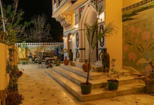 book-bouquet-hotel-in-udaipur-1